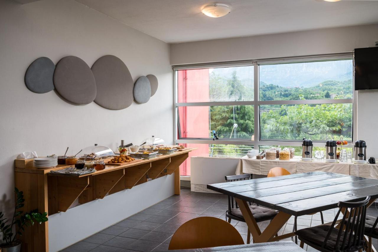 Gefiri Plakas Hotel, Tzoumerka מראה חיצוני תמונה