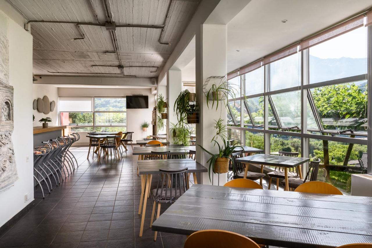 Gefiri Plakas Hotel, Tzoumerka מראה חיצוני תמונה