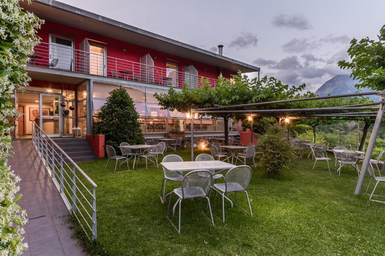 Gefiri Plakas Hotel, Tzoumerka מראה חיצוני תמונה