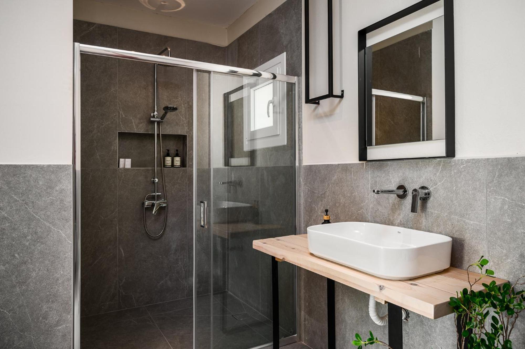 Gefiri Plakas Hotel, Tzoumerka מראה חיצוני תמונה